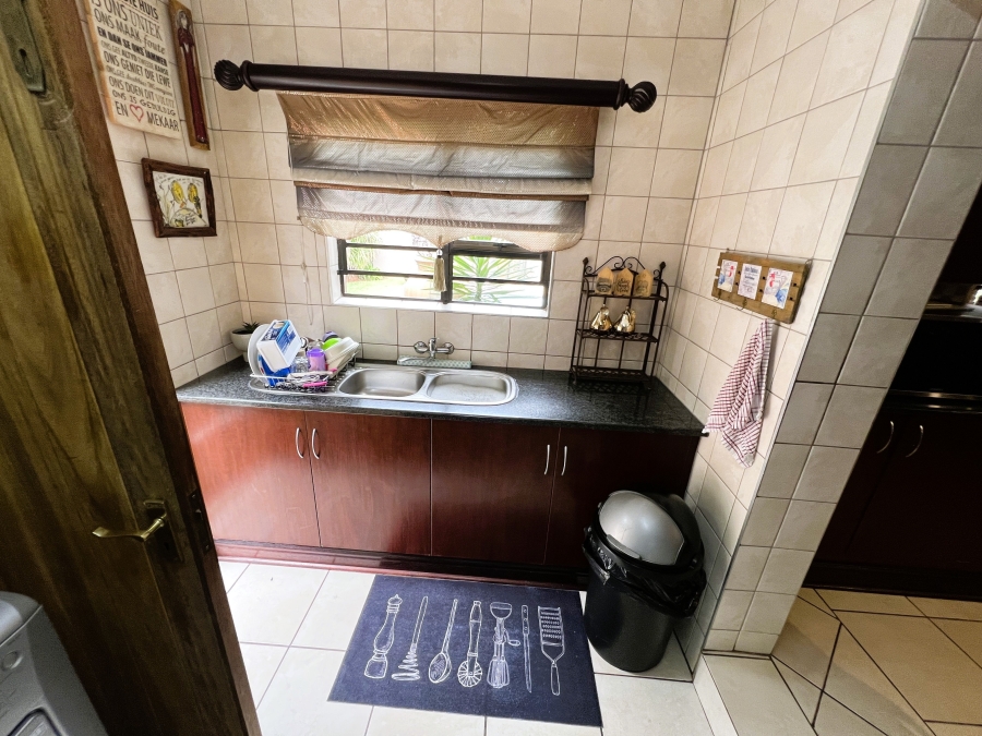 3 Bedroom Property for Sale in Wilkoppies North West